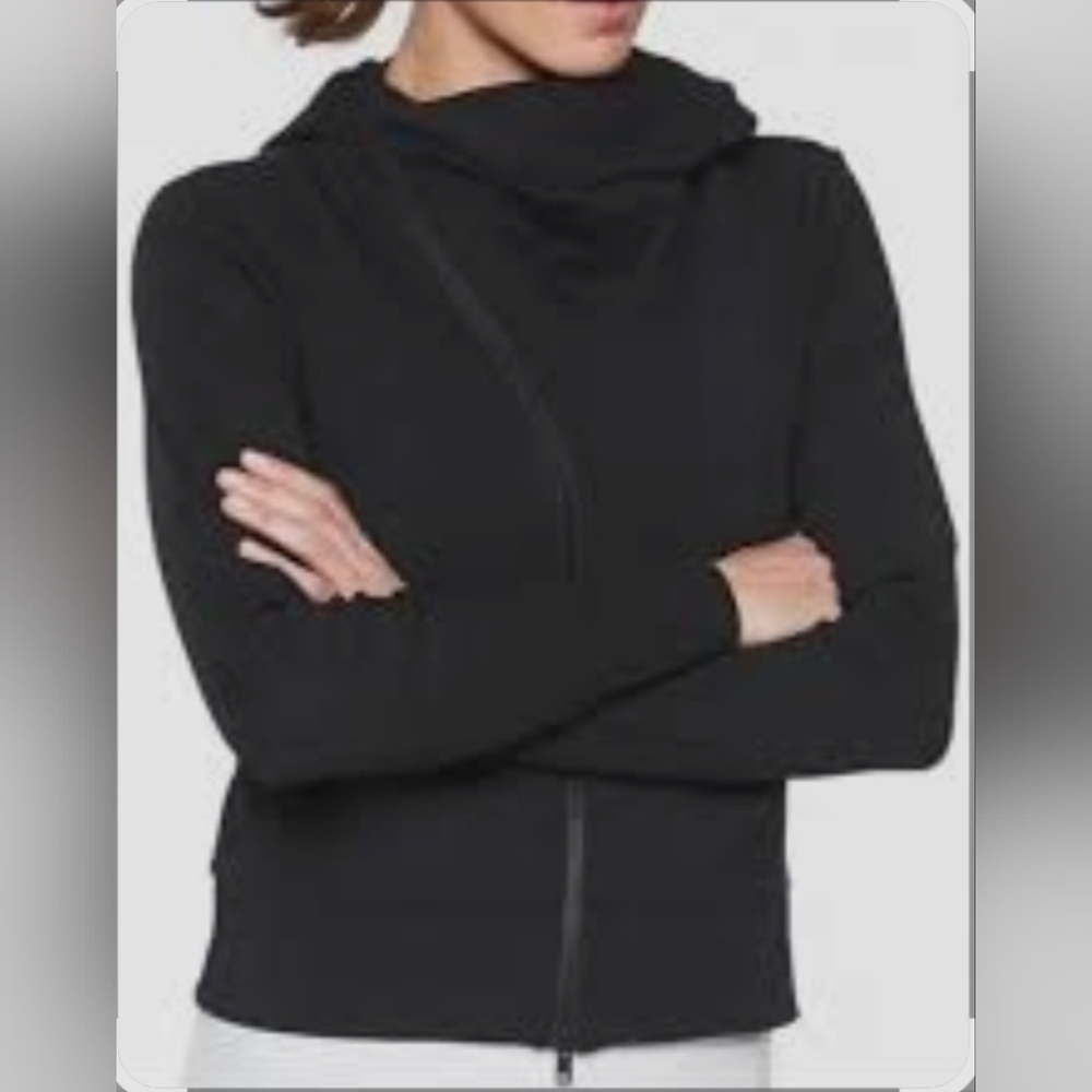 Athleta Malabar Hoodie. Ladies M